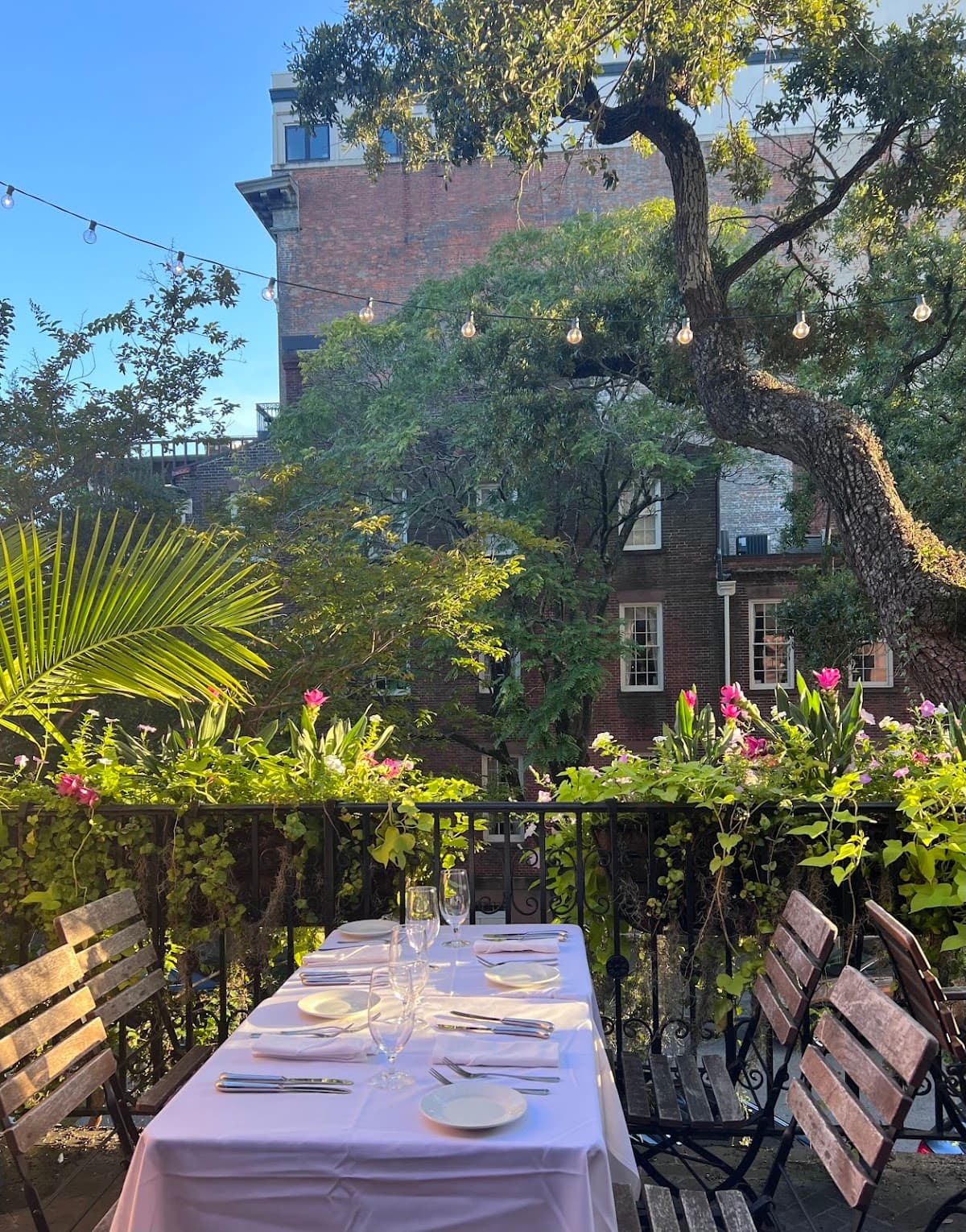 The Olde Pink House