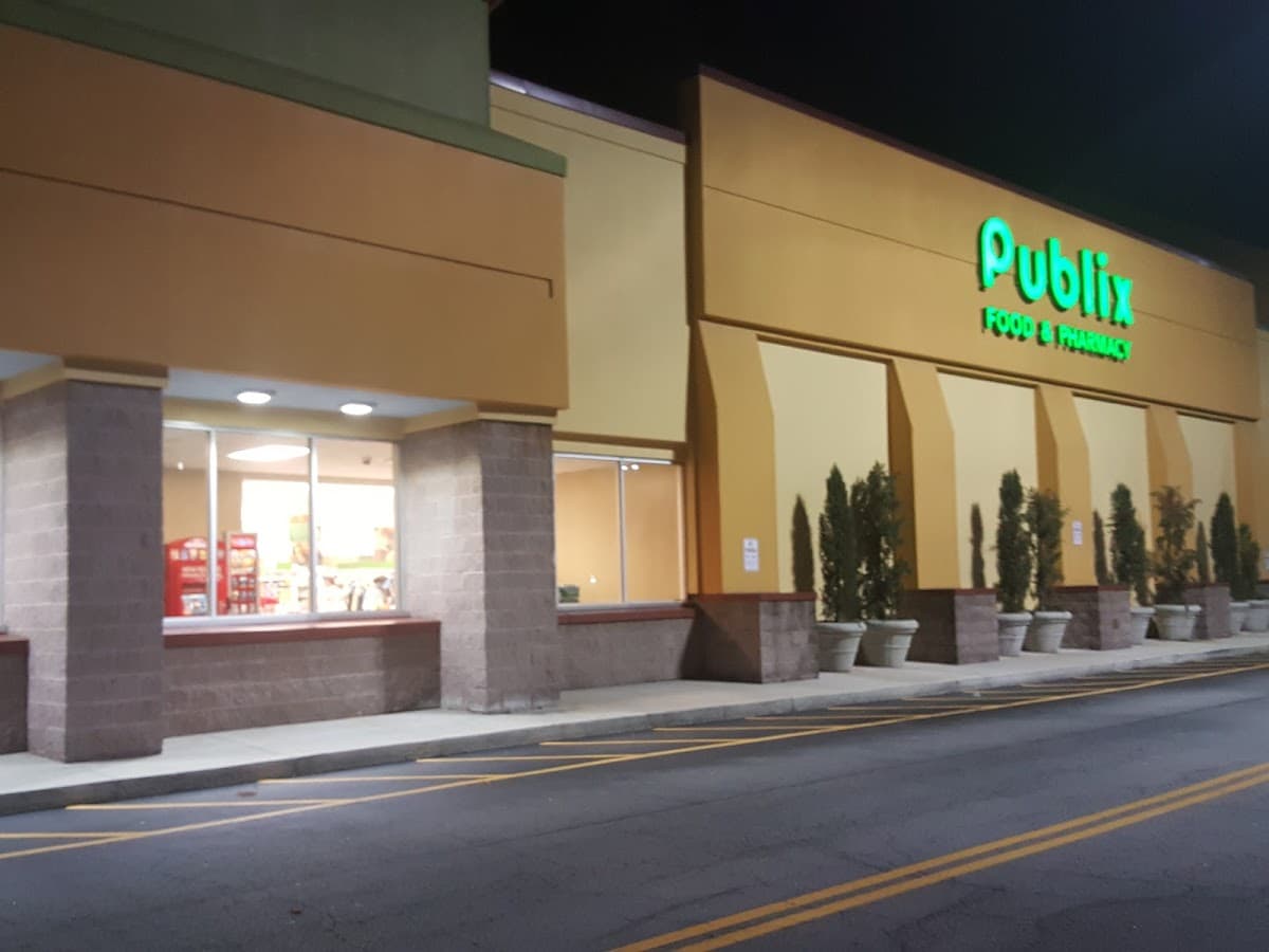 Publix — Island Towne Centre